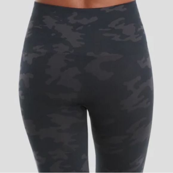 Spanx como Look at me now shaping seamless leggings size medium new - Picture 4 of 5